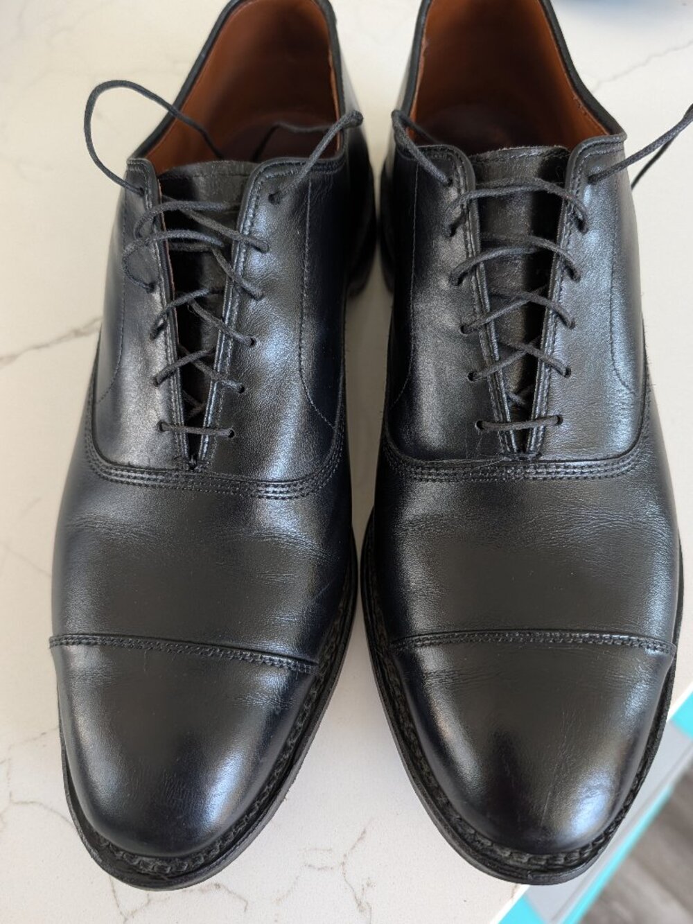 Allen Edmonds Park Avenue 10 M D width Black Leather Cap-Toe Oxford Dress Shoe